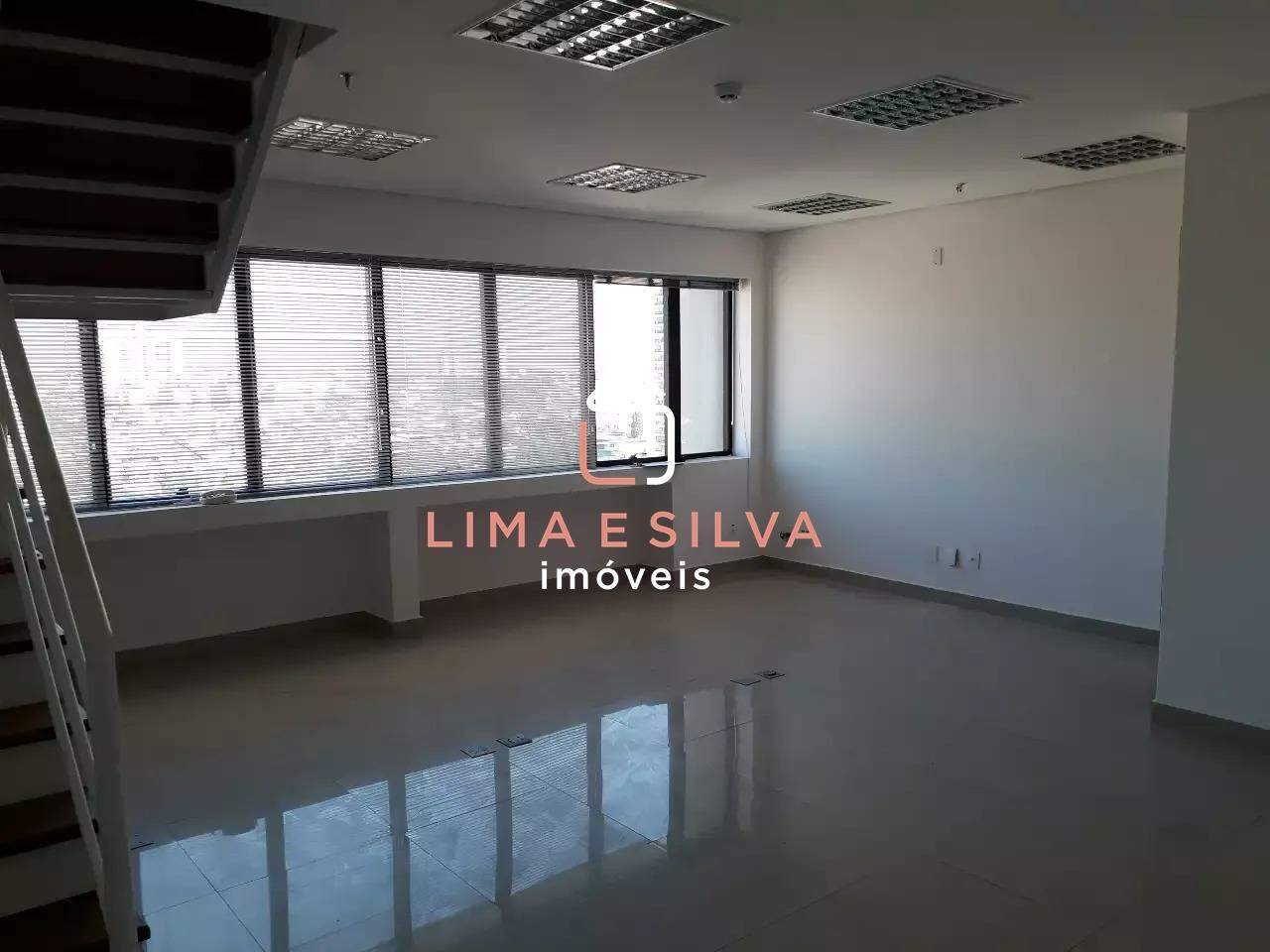 Salão Comercial para aluguel no Centro: 