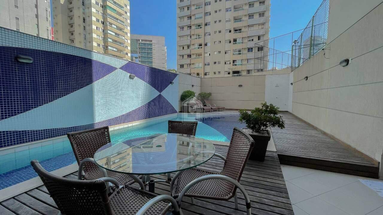 Apartamento à venda com 3 quartos, 120m² - Foto 19