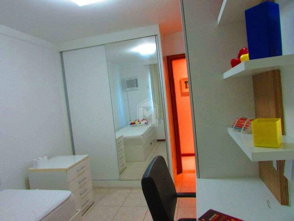 Apartamento à venda com 3 quartos, 115m² - Foto 7