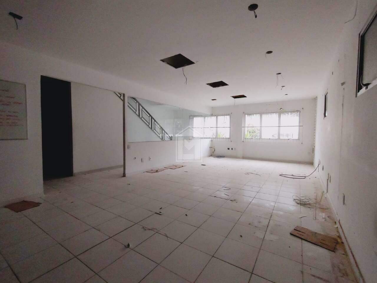 Prédio Inteiro para alugar, 340m² - Foto 9