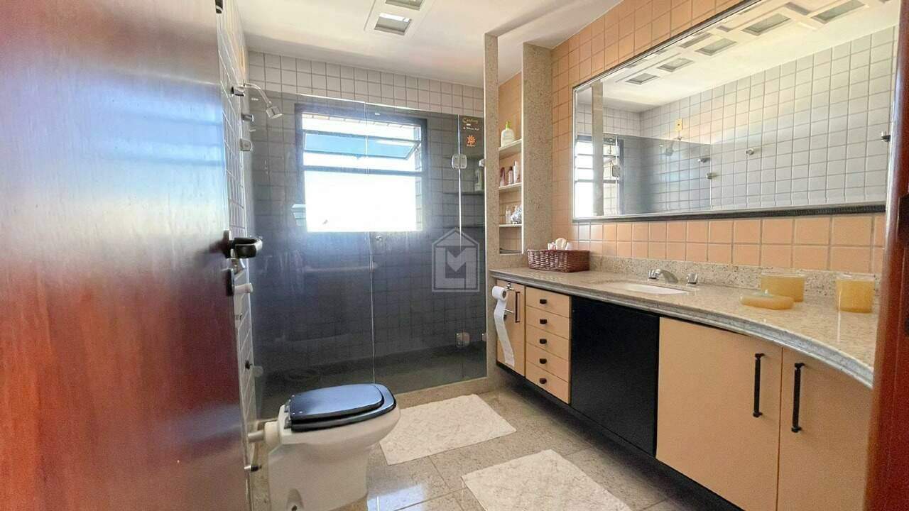 Apartamento à venda com 5 quartos, 500m² - Foto 7