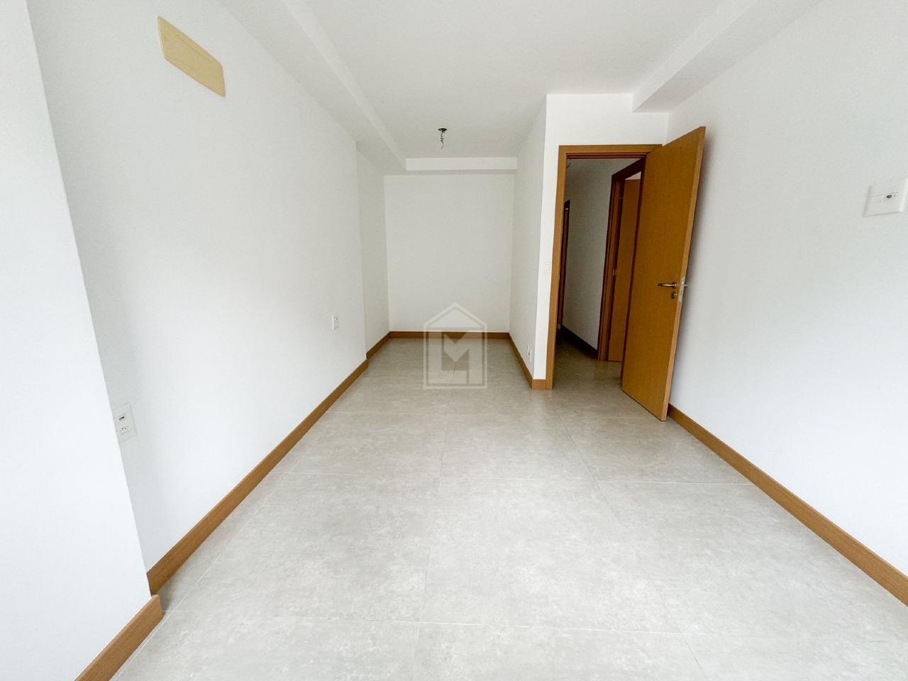 Apartamento à venda com 4 quartos, 171m² - Foto 9