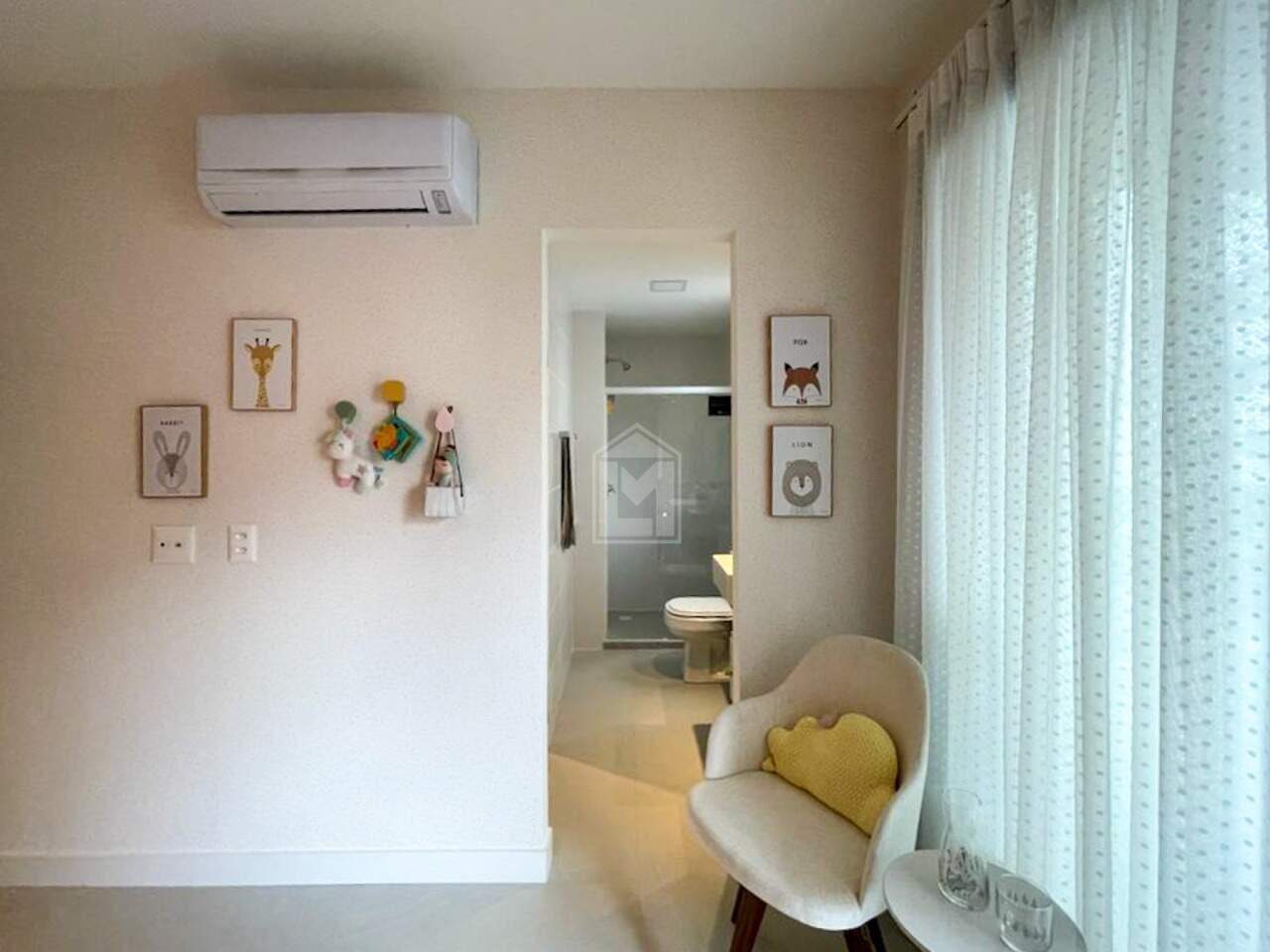 Apartamento à venda com 2 quartos, 75m² - Foto 13