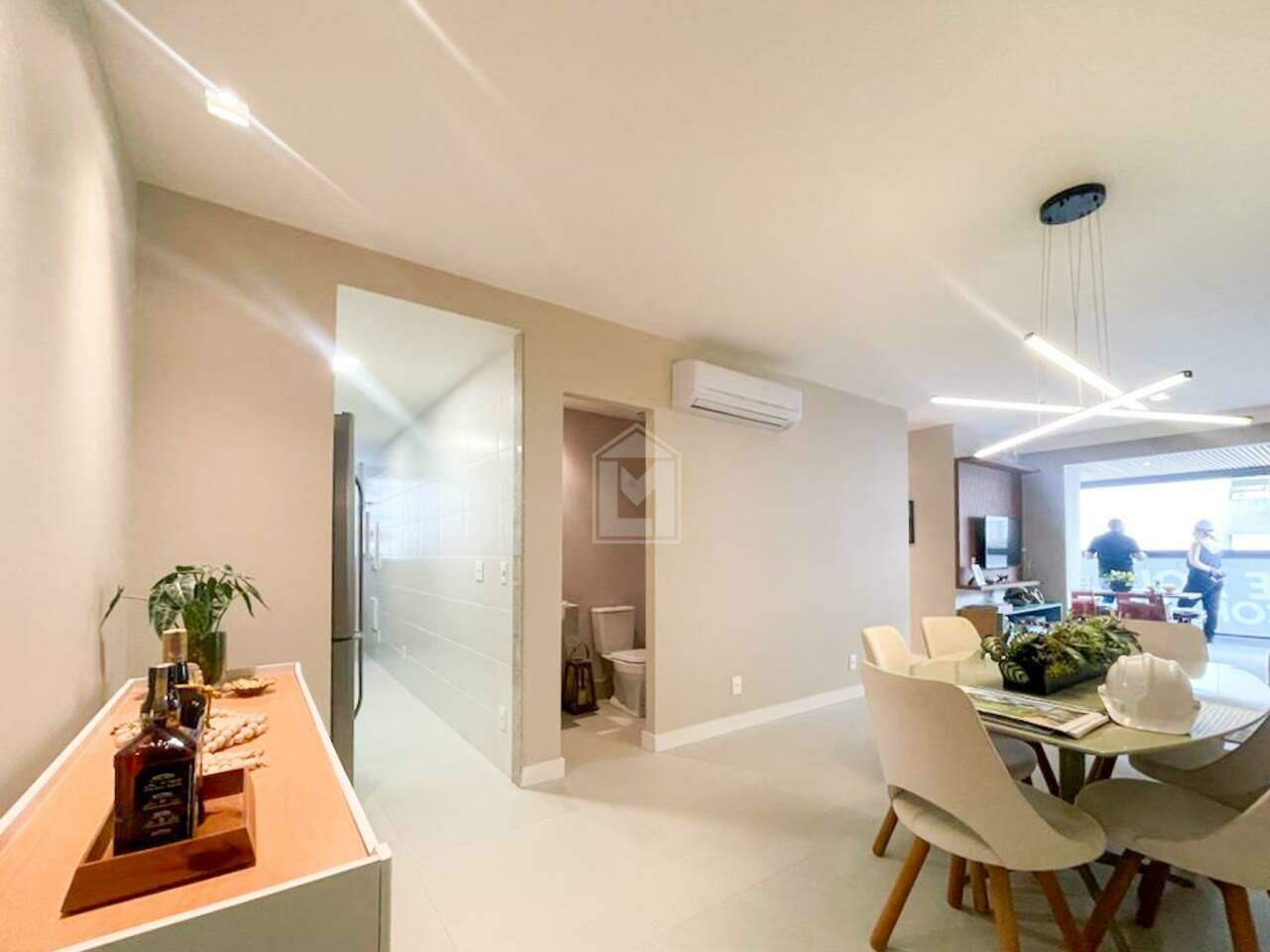 Apartamento à venda com 2 quartos, 75m² - Foto 20