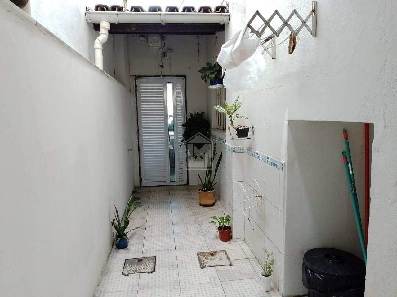 Casa à venda com 4 quartos, 139m² - Foto 6