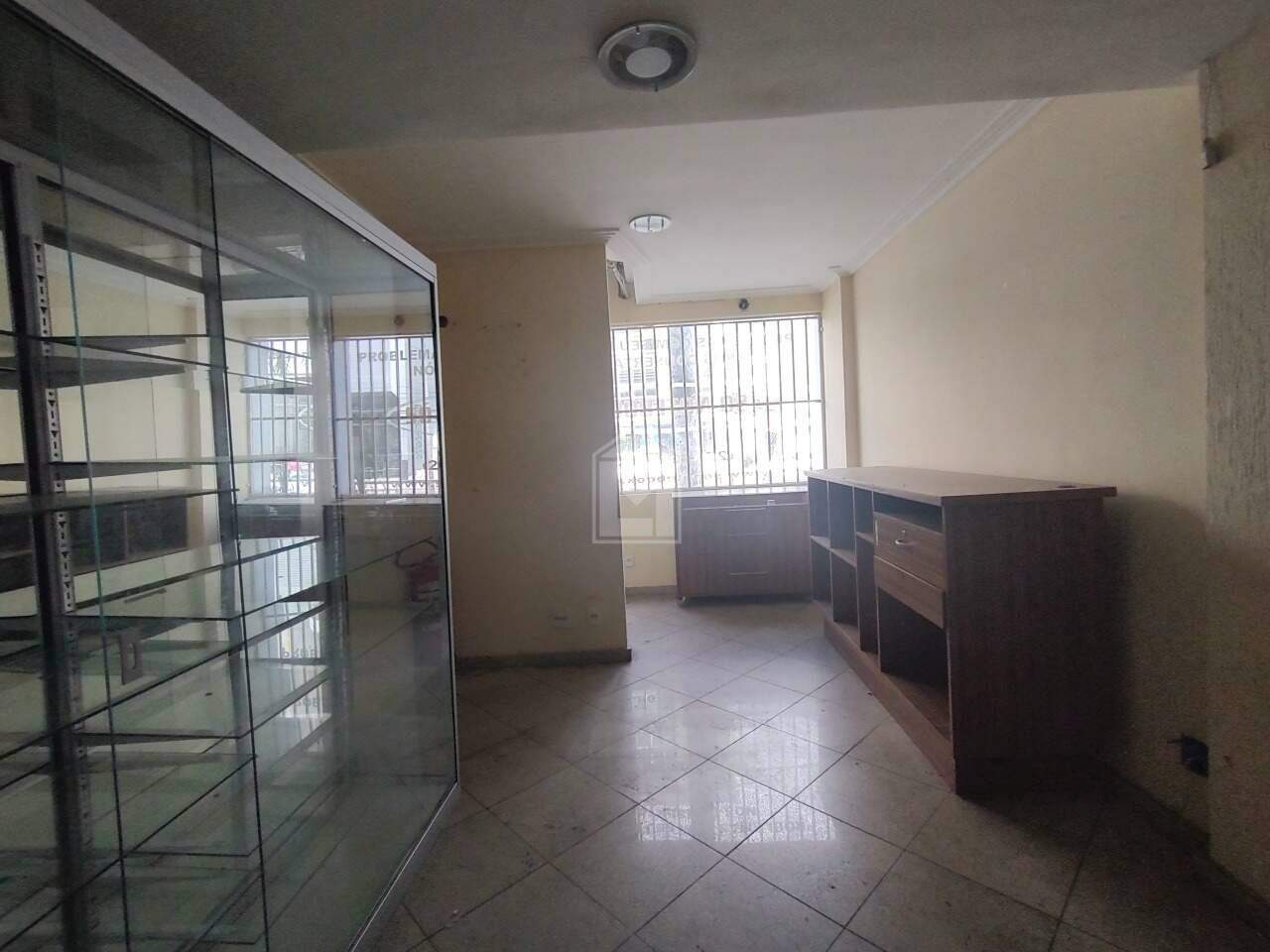 Loja-Salão para alugar com 1 quarto, 40m² - Foto 2