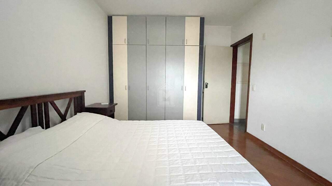 Apartamento à venda com 4 quartos, 300m² - Foto 12