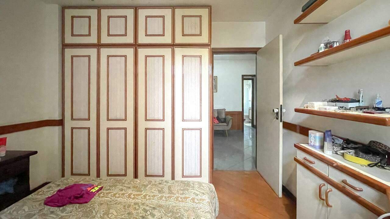 Apartamento à venda com 4 quartos, 300m² - Foto 14