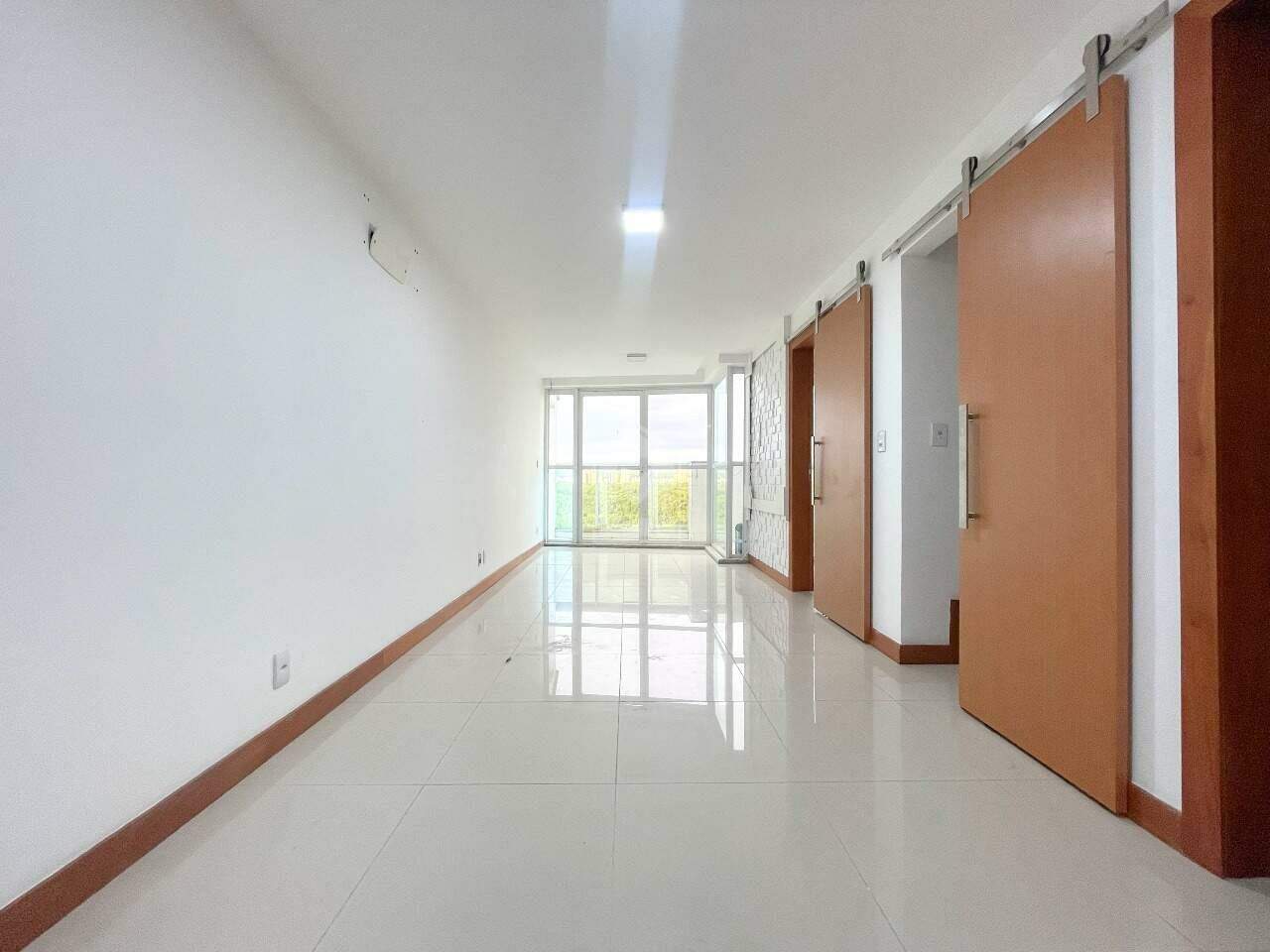 Apartamento à venda com 2 quartos, 89m² - Foto 1