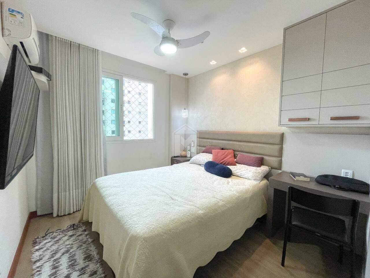 Apartamento à venda com 3 quartos, 110m² - Foto 14