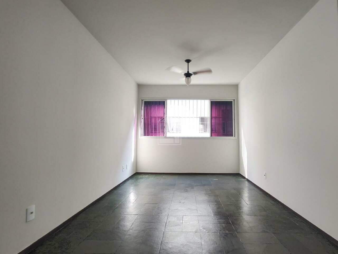 Apartamento para alugar com 3 quartos, 75m² - Foto 3