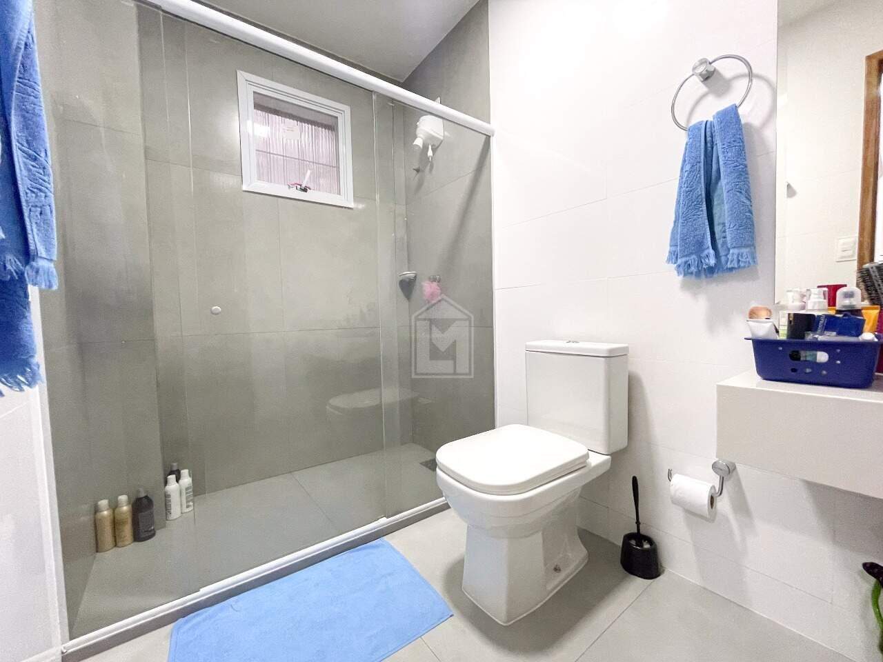 Apartamento à venda com 2 quartos, 70m² - Foto 13