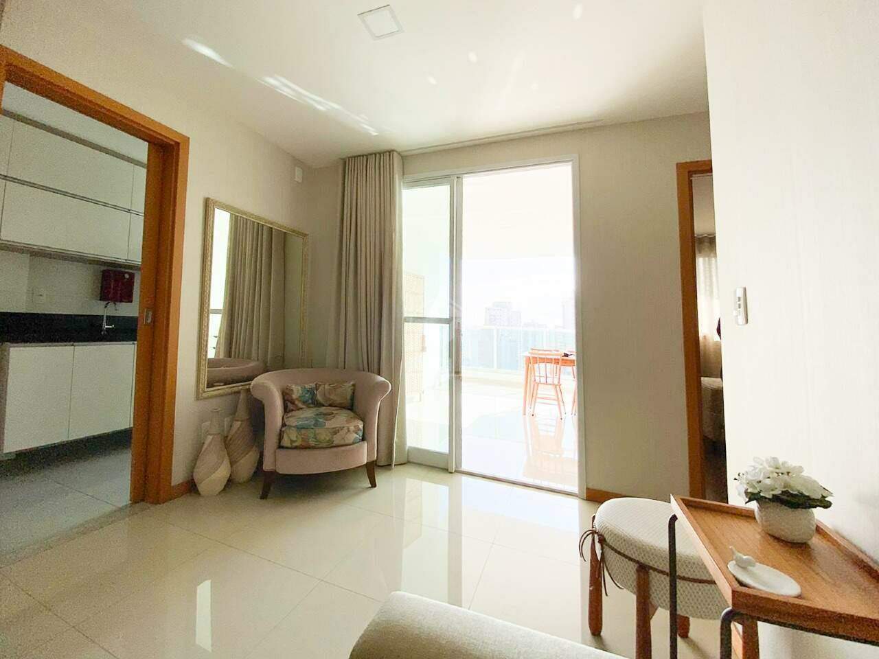 Apartamento à venda com 2 quartos, 75m² - Foto 9