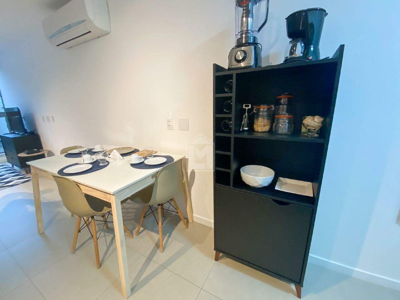 Apartamento para alugar com 1 quarto, 38m² - Foto 8