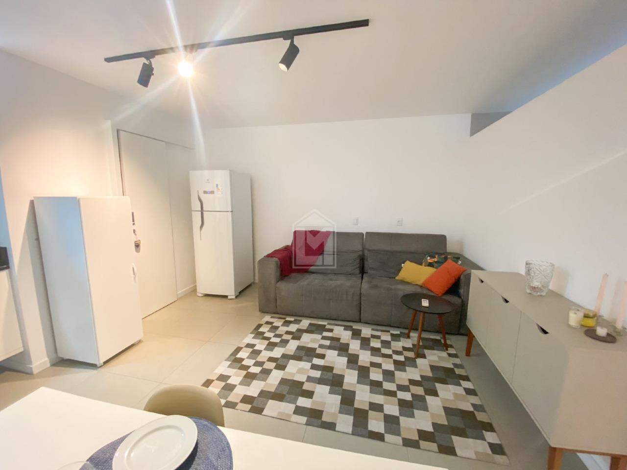 Apartamento para alugar com 1 quarto, 38m² - Foto 6