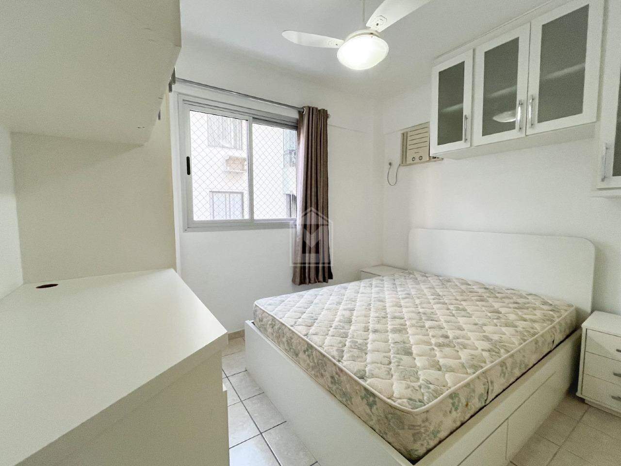 Apartamento à venda com 2 quartos, 60m² - Foto 7