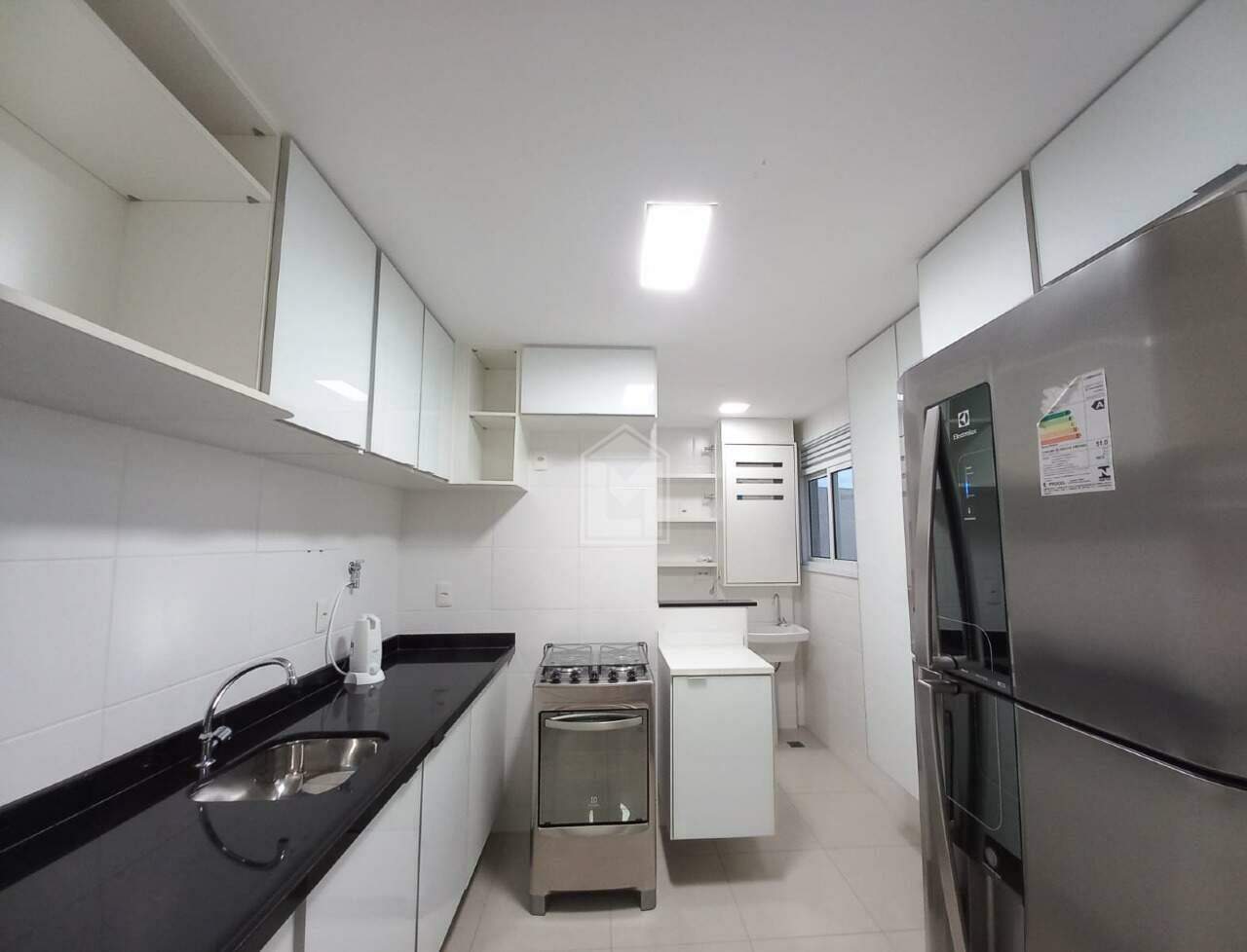 Apartamento à venda com 2 quartos, 67m² - Foto 20