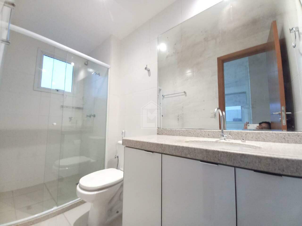 Apartamento à venda com 2 quartos, 67m² - Foto 15