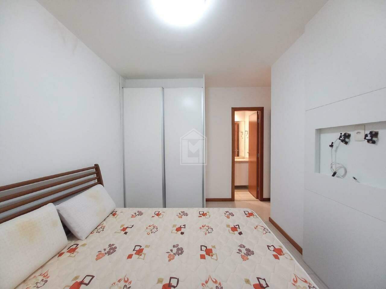 Apartamento à venda com 2 quartos, 67m² - Foto 8