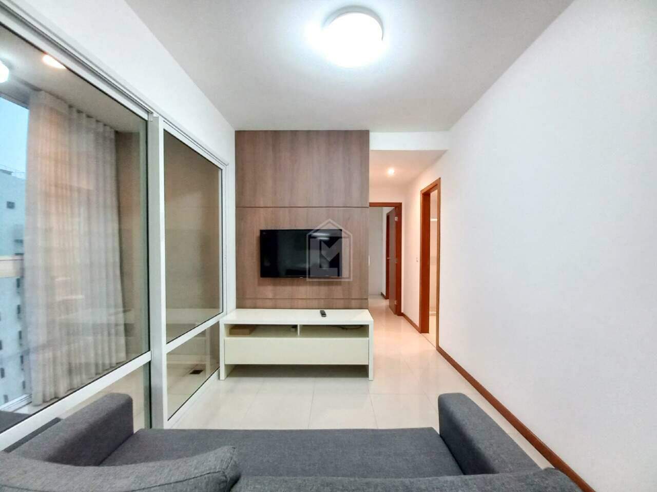 Apartamento à venda com 2 quartos, 67m² - Foto 5