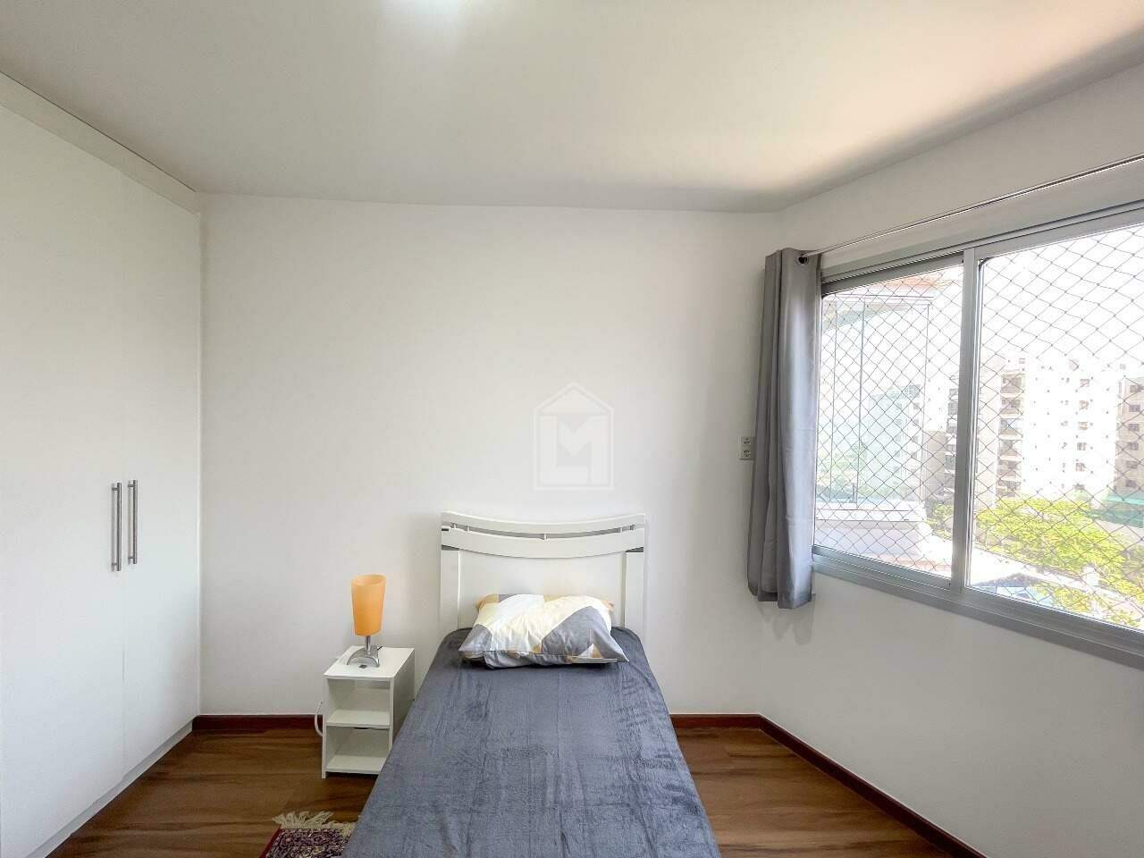 Apartamento à venda com 3 quartos, 113m² - Foto 15