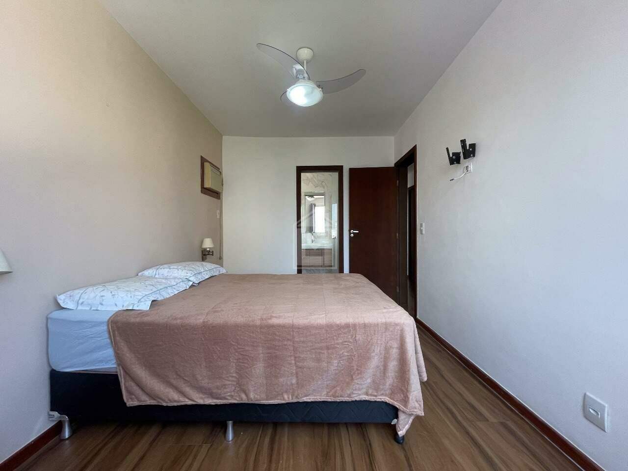 Apartamento à venda com 3 quartos, 113m² - Foto 22