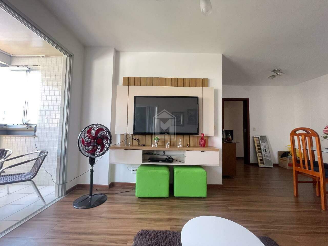 Apartamento à venda com 3 quartos, 113m² - Foto 9