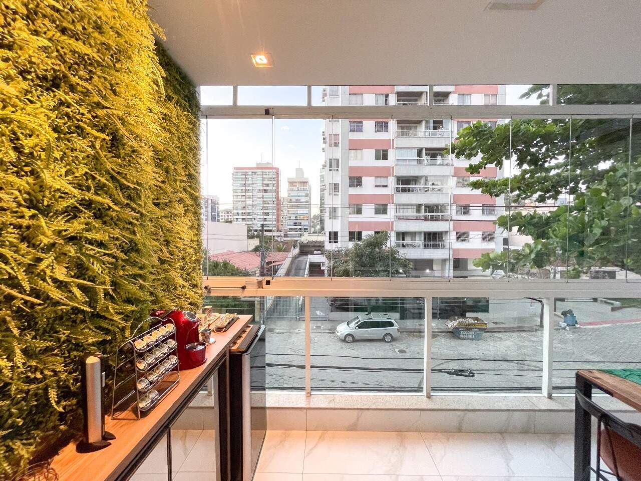 Apartamento à venda com 2 quartos, 75m² - Foto 12