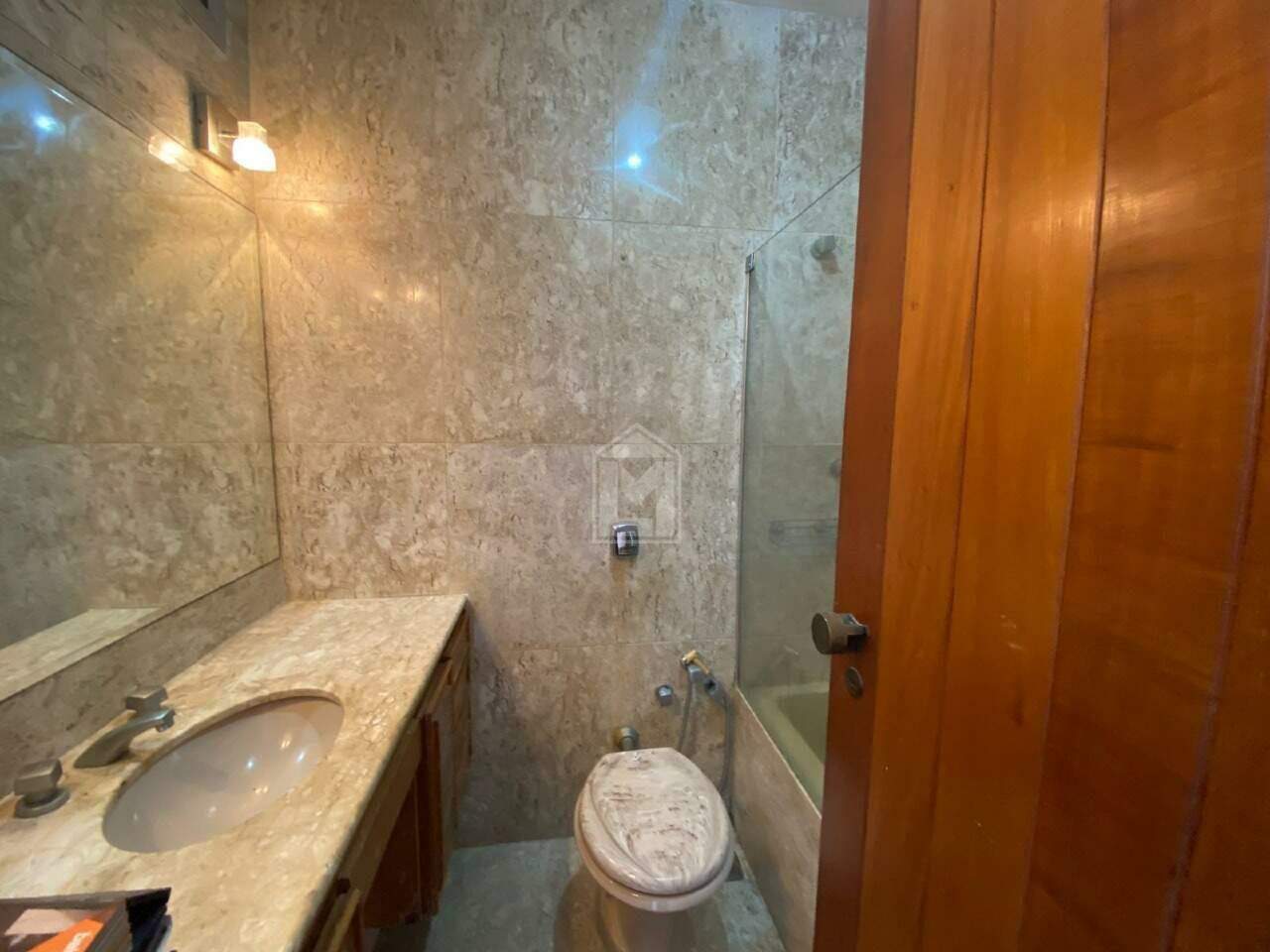 Apartamento para alugar com 4 quartos, 500m² - Foto 19