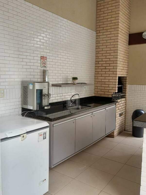 Apartamento para alugar com 2 quartos, 67m² - Foto 17