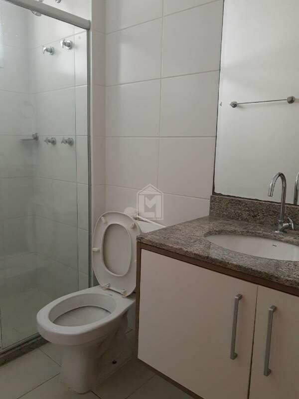 Apartamento para alugar com 2 quartos, 67m² - Foto 9