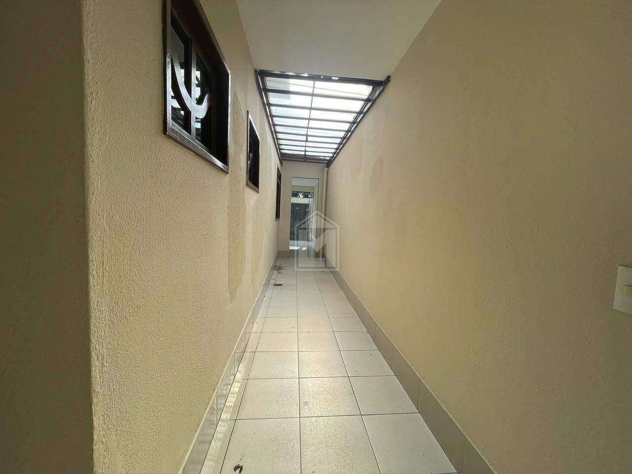 Casa para alugar com 3 quartos, 140m² - Foto 5