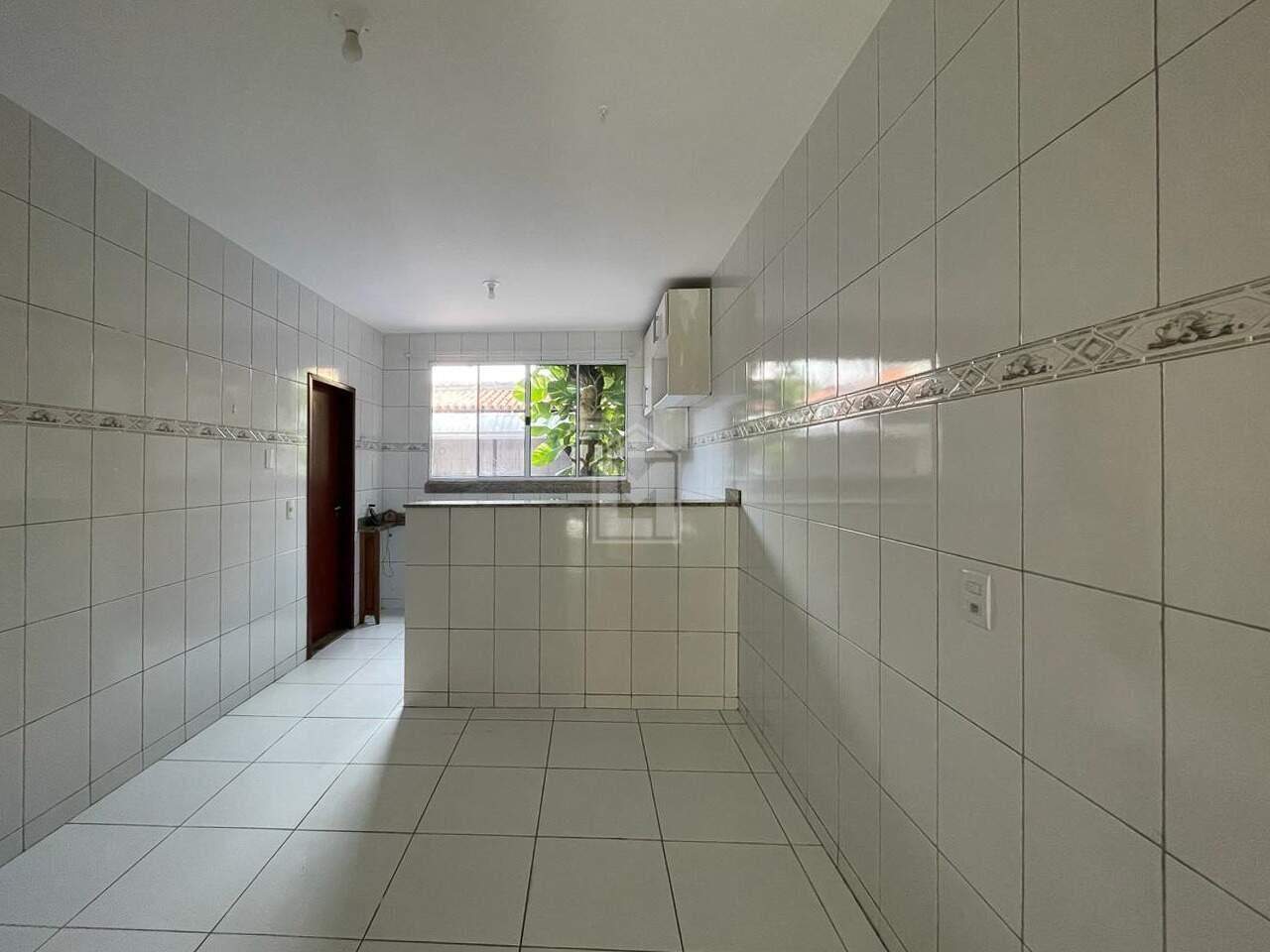 Casa para alugar com 3 quartos, 140m² - Foto 12