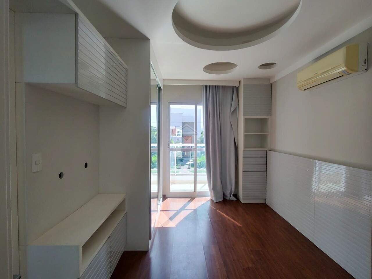 Casa de Condomínio à venda com 4 quartos, 276m² - Foto 17