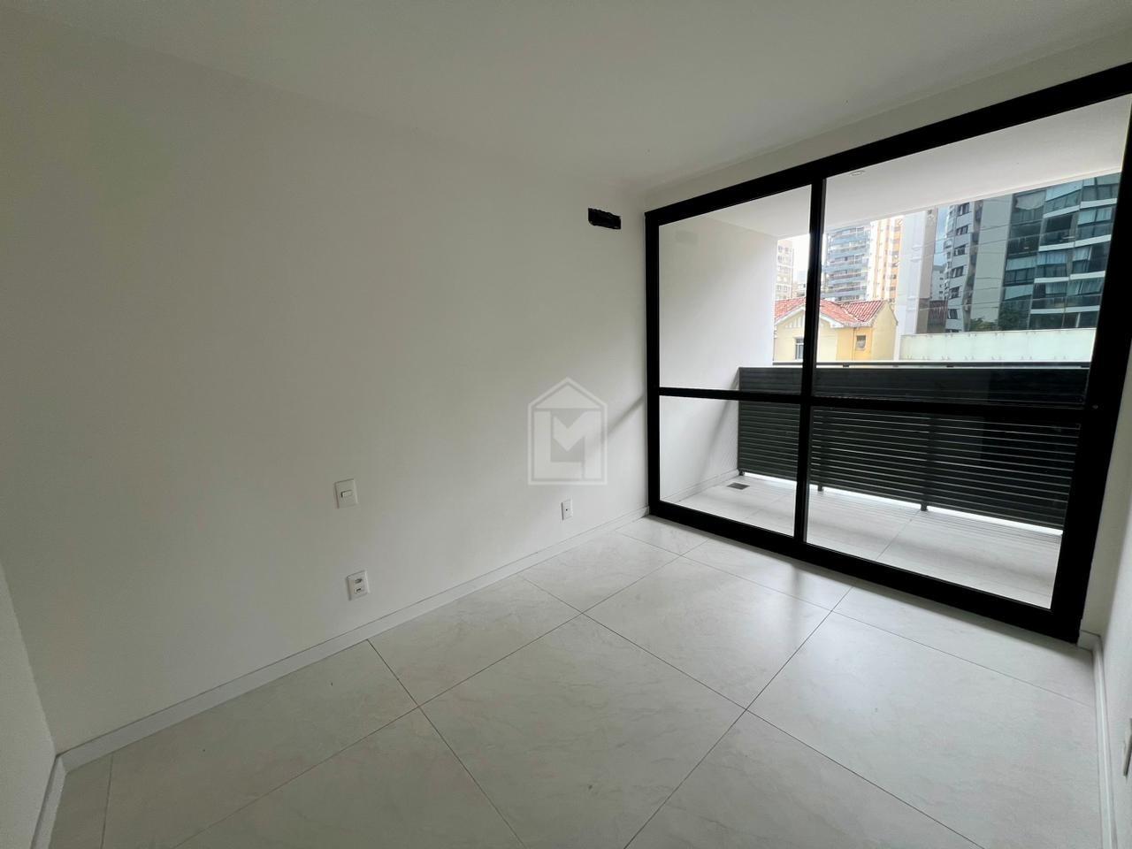 Apartamento à venda com 2 quartos, 63m² - Foto 8