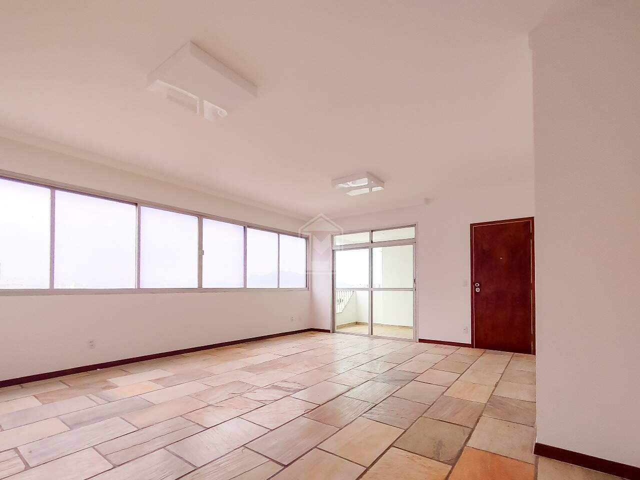 Apartamento, 3 quartos, 145 m² - Foto 2