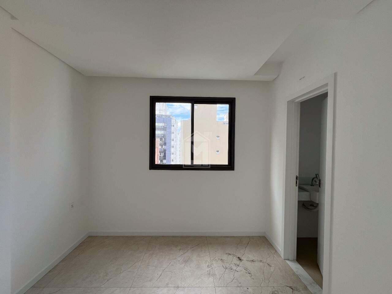 Apartamento à venda com 3 quartos, 100m² - Foto 9