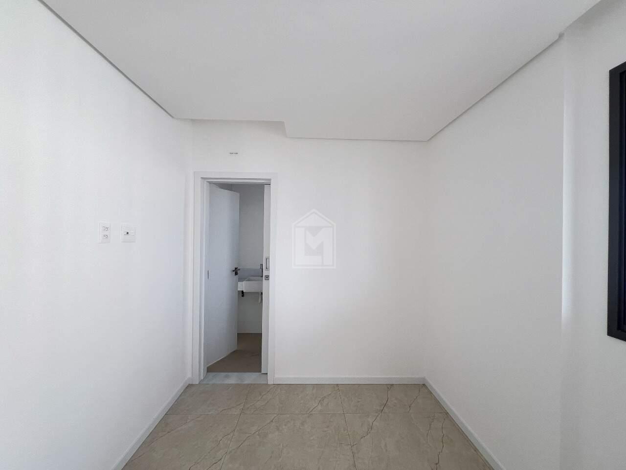 Apartamento à venda com 3 quartos, 100m² - Foto 11