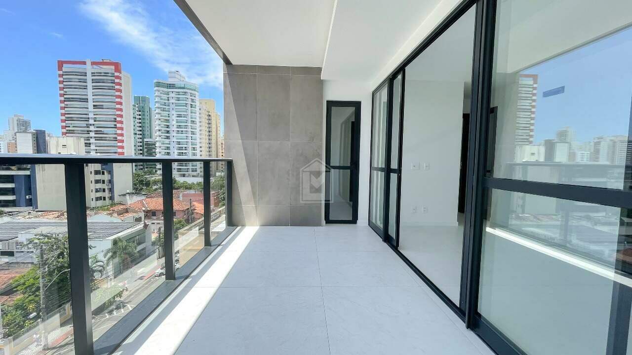 Apartamento à venda com 2 quartos, 66m² - Foto 5