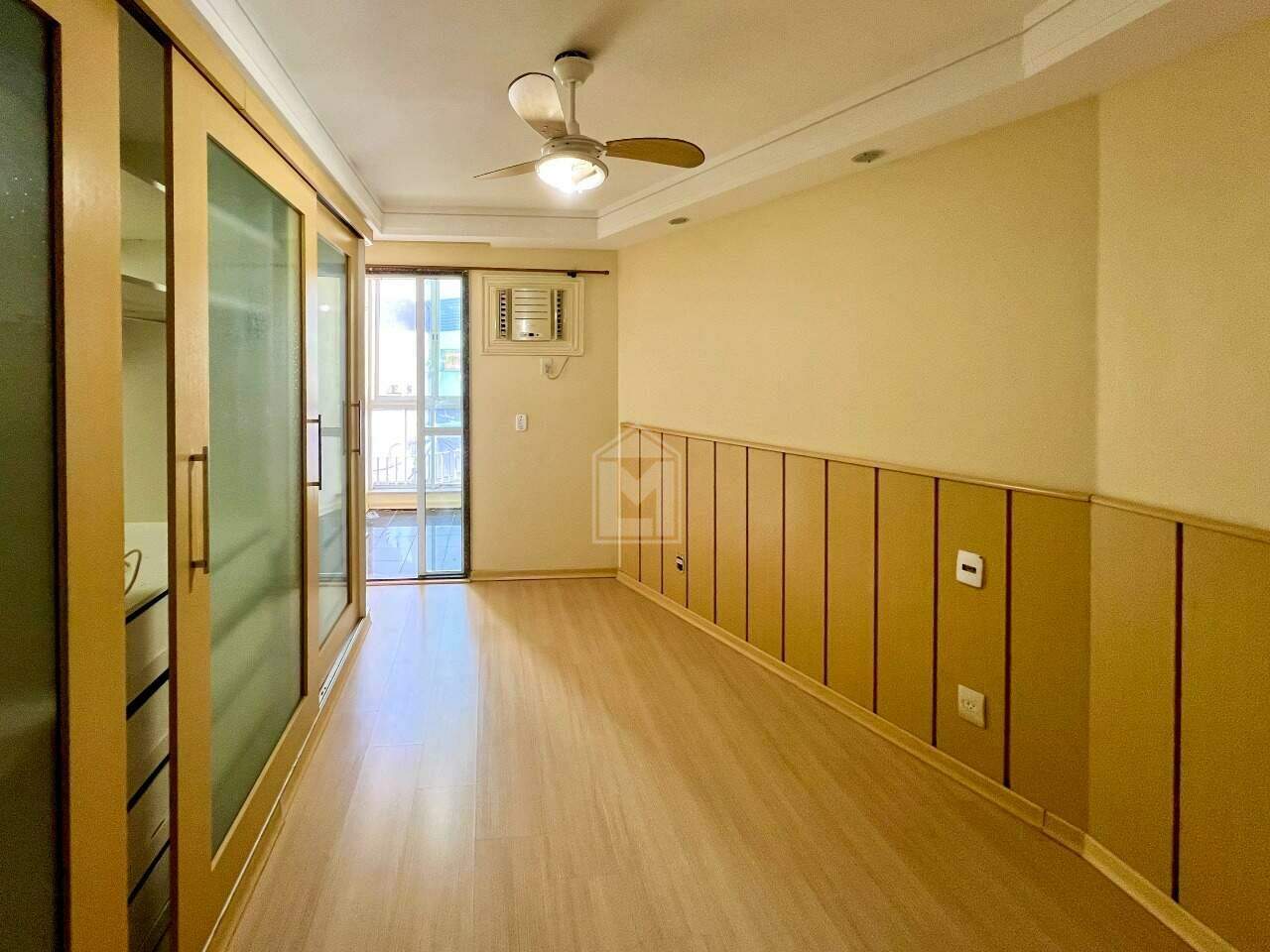 Apartamento à venda com 3 quartos, 100m² - Foto 7