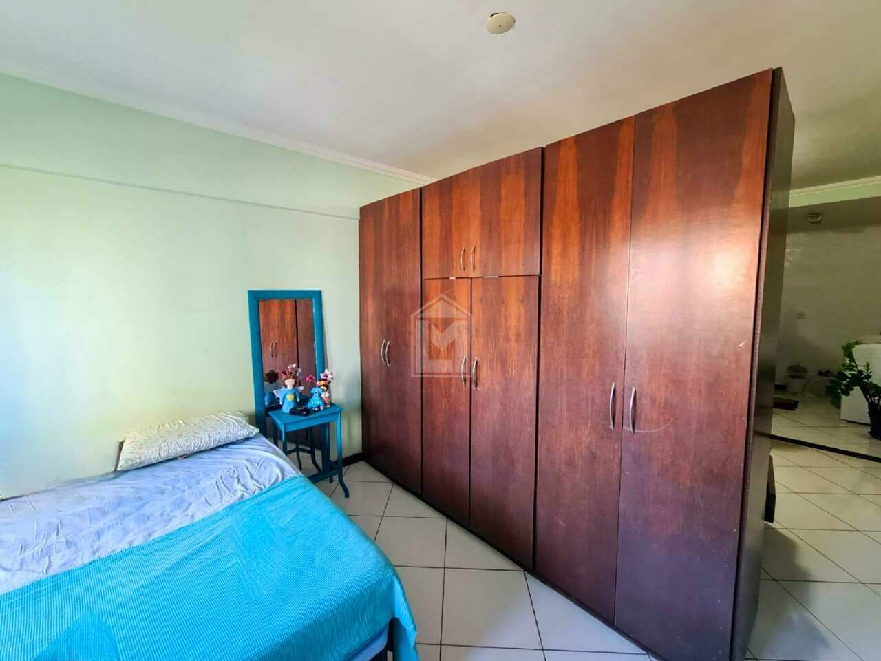 Apartamento à venda com 1 quarto, 46m² - Foto 3