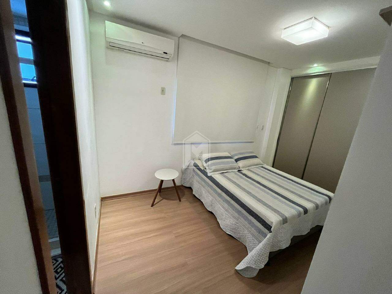 Apartamento à venda com 2 quartos, 65m² - Foto 20