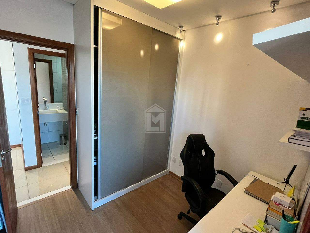 Apartamento à venda com 2 quartos, 65m² - Foto 9