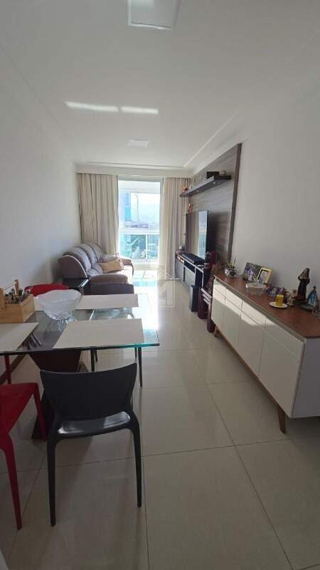 Apartamento à venda com 2 quartos, 93m² - Foto 3