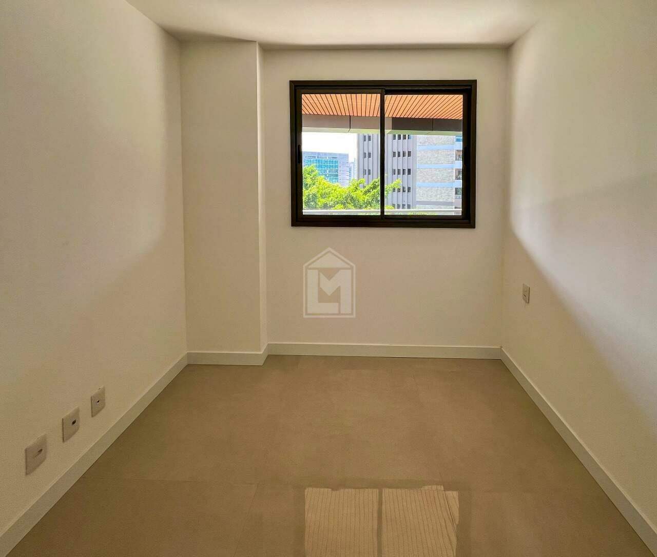 Apartamento para alugar com 4 quartos, 138m² - Foto 8