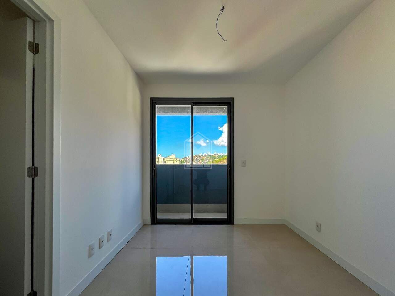 Apartamento para alugar com 4 quartos, 138m² - Foto 12