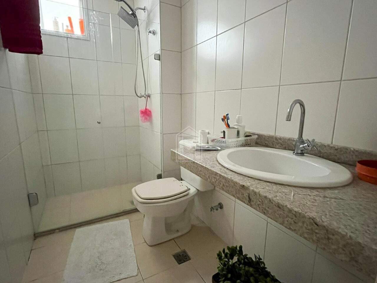 Apartamento à venda com 3 quartos, 169m² - Foto 12