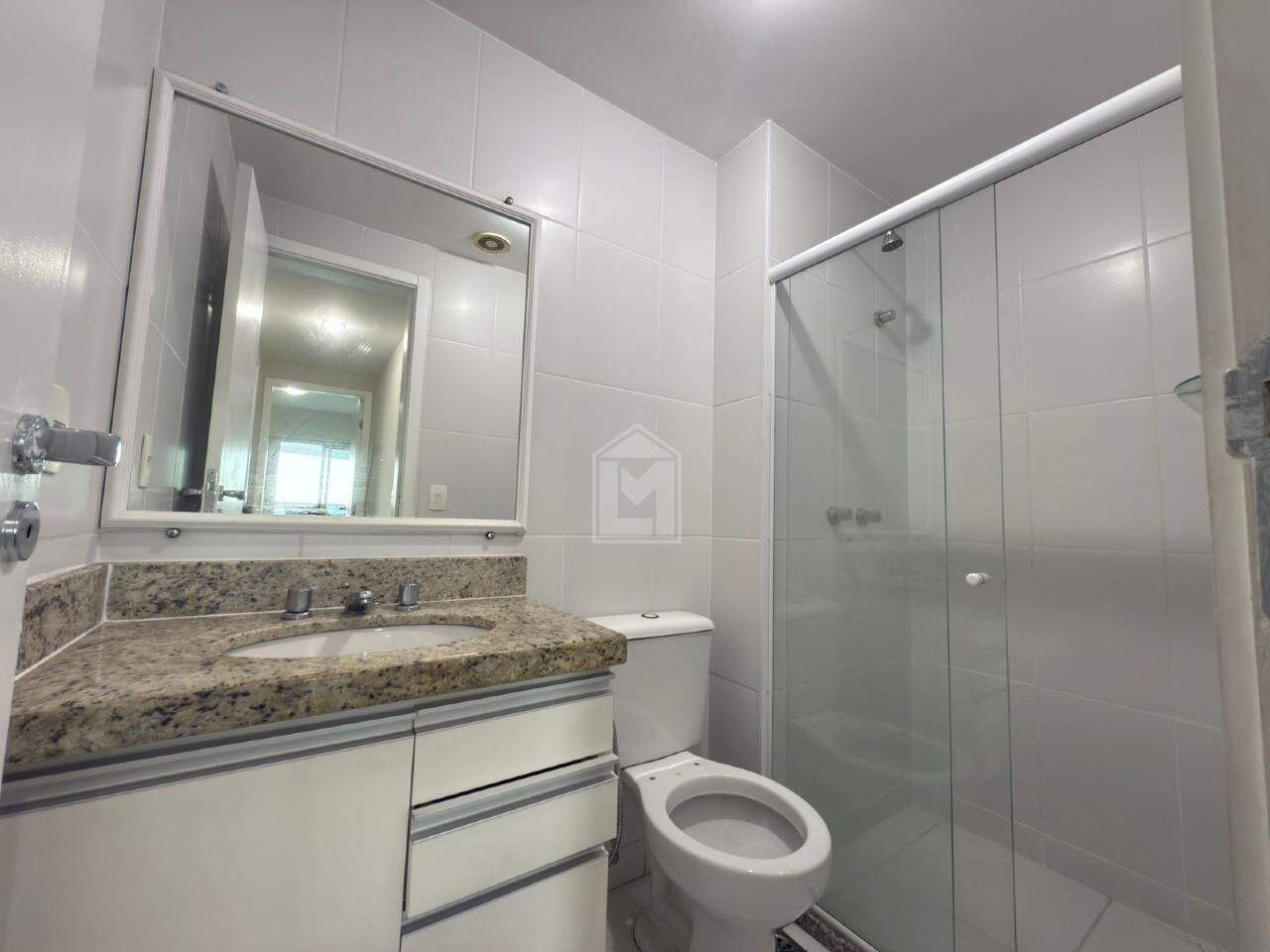 Apartamento para alugar com 3 quartos, 98m² - Foto 15
