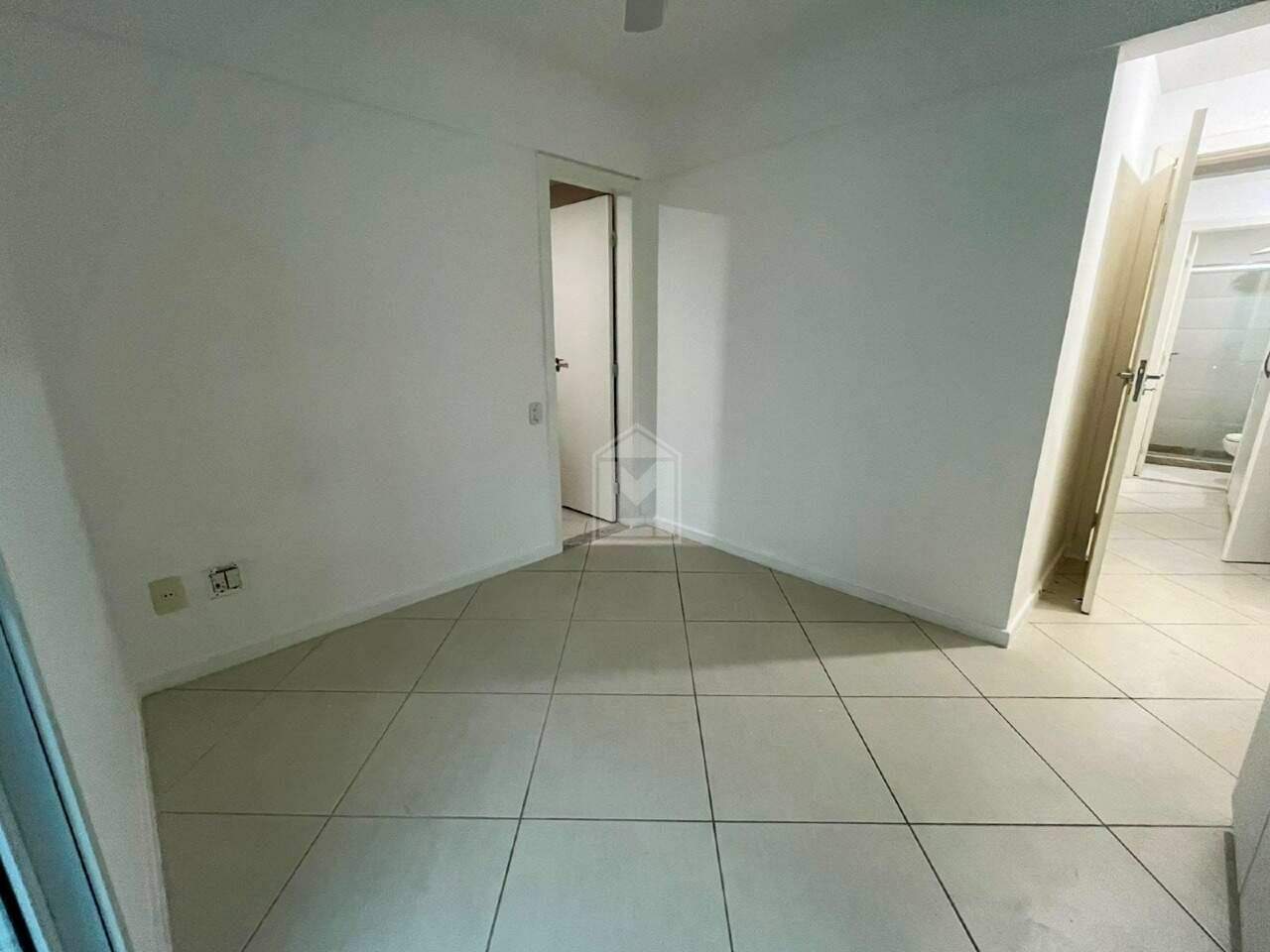 Apartamento à venda com 3 quartos, 88m² - Foto 13