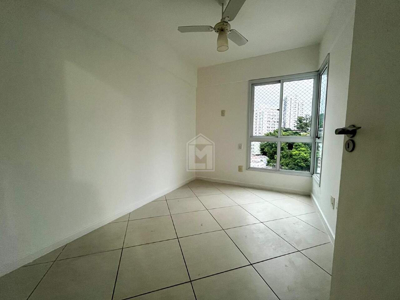 Apartamento à venda com 3 quartos, 88m² - Foto 11